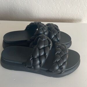 NEW ✨ Paul Green Megan Platform Slide Sandal Black Soft Tube Braided